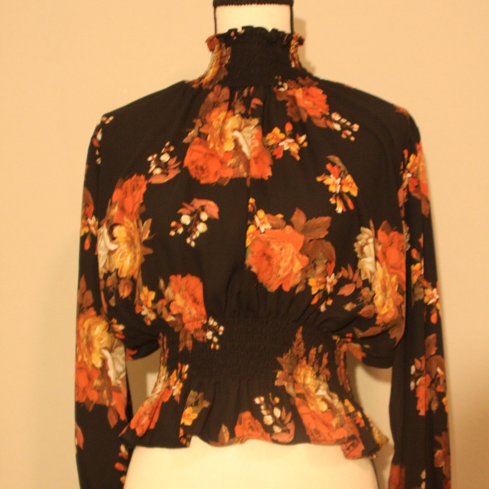 Cropped Floral Blouse